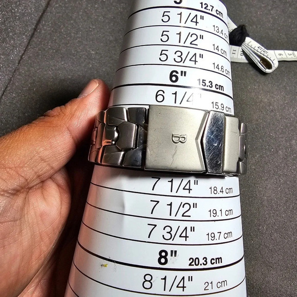 Bulova Millennia Titanium Mens Quartz Day Date Dial Watch Working Silver Tone - Picture 10 of 10